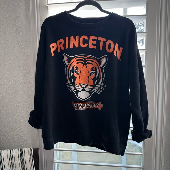 Princeton University Black Sweatshirt - Picture 2 of 6